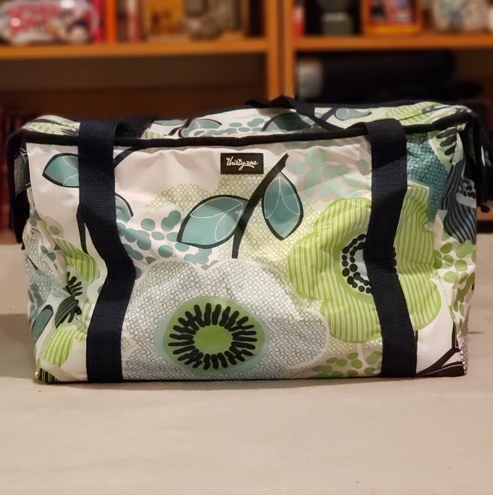Thirty- One Thermal Cooler